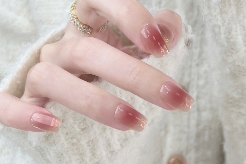 Một số lưu ý khi dưỡng móng tay hiệu quả