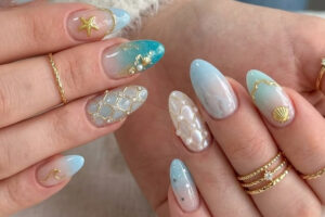 Mẫu nail đi biển