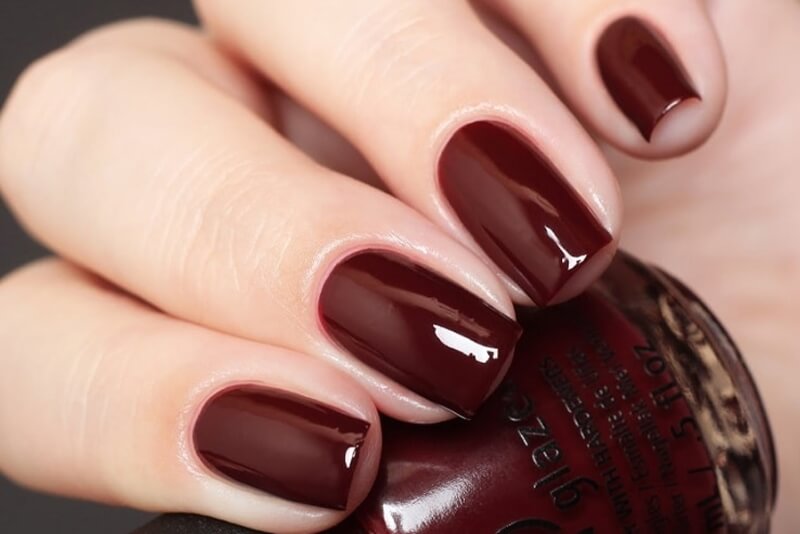 Mẫu nail màu đỏ rượu đẹp