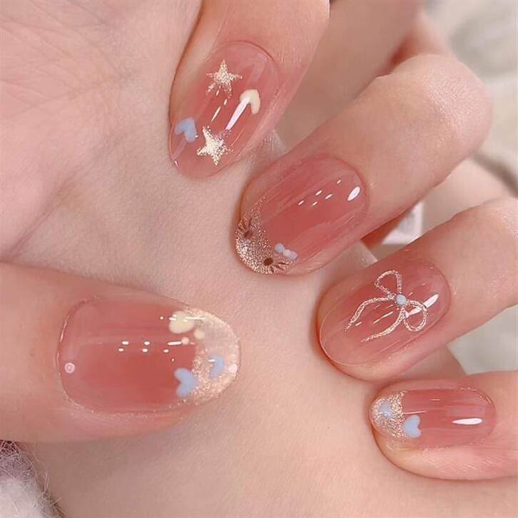 Nail màu thạch hồng kết hợp ánh nhũ lấp lánh
