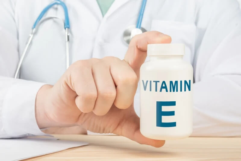 Sử dụng mặt nạ vitamin E cho móng tay