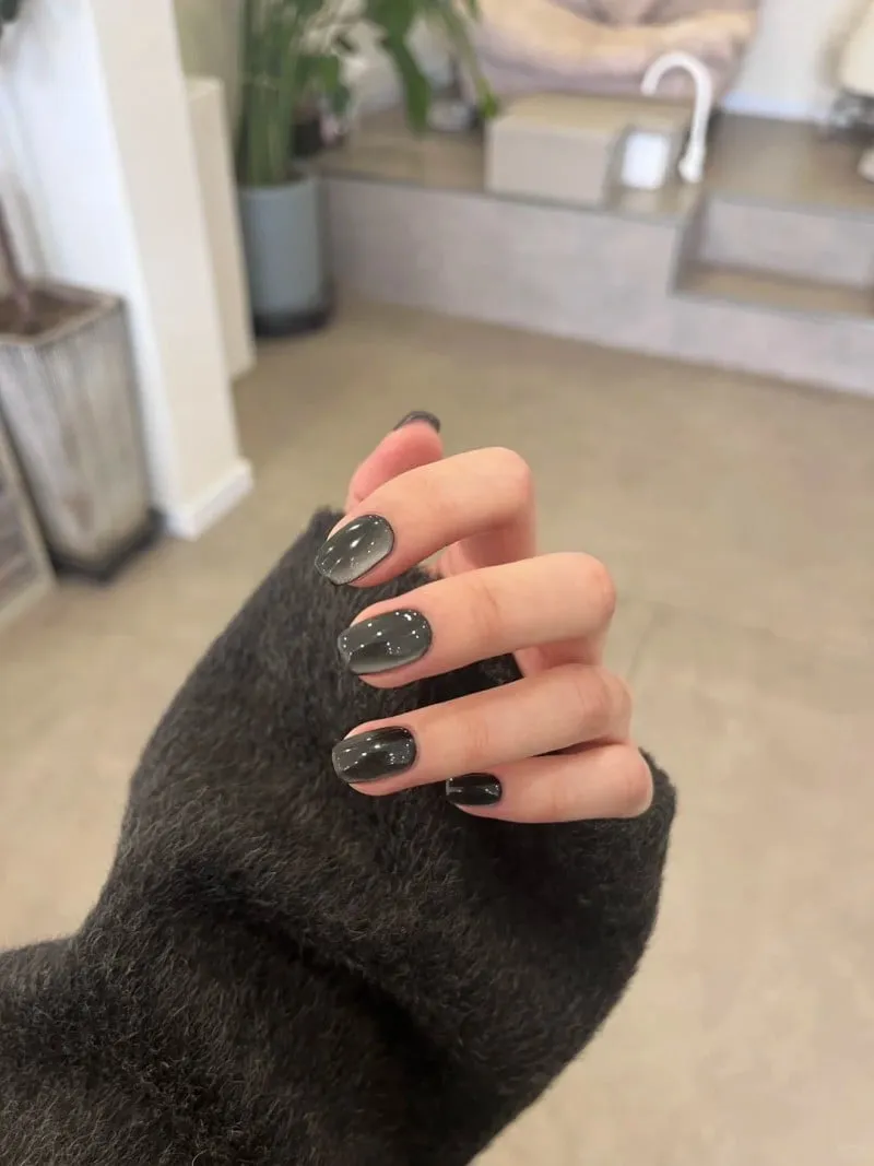 Nail thạch màu đen